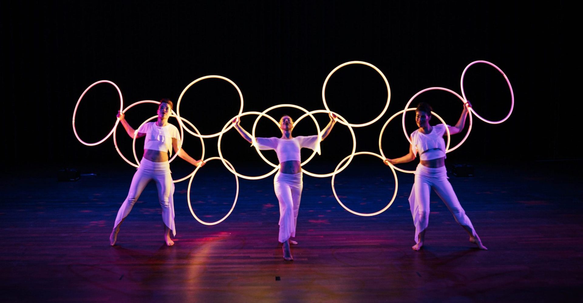 hoopdance-flowmies