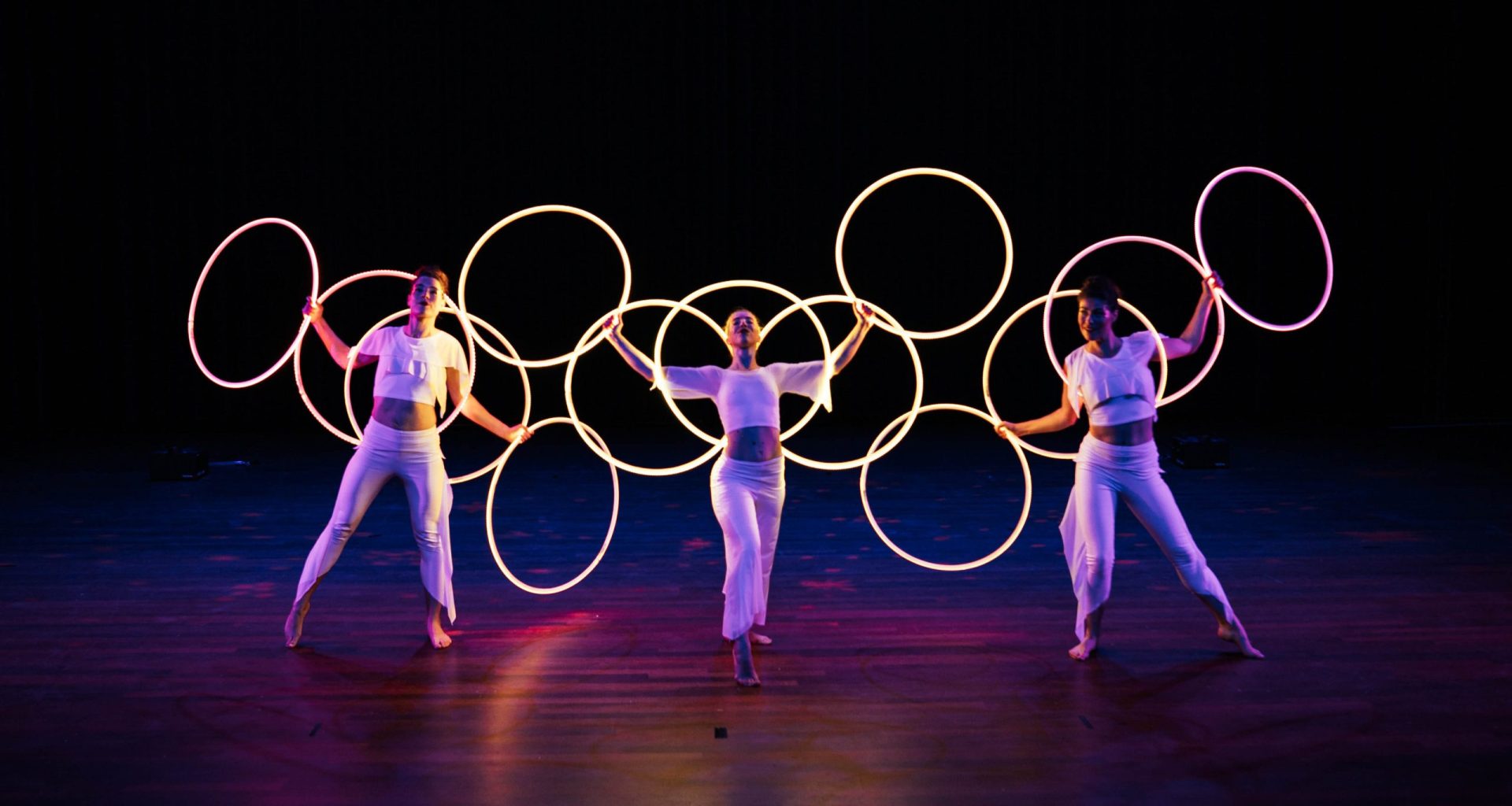 hoopdance-flowmies